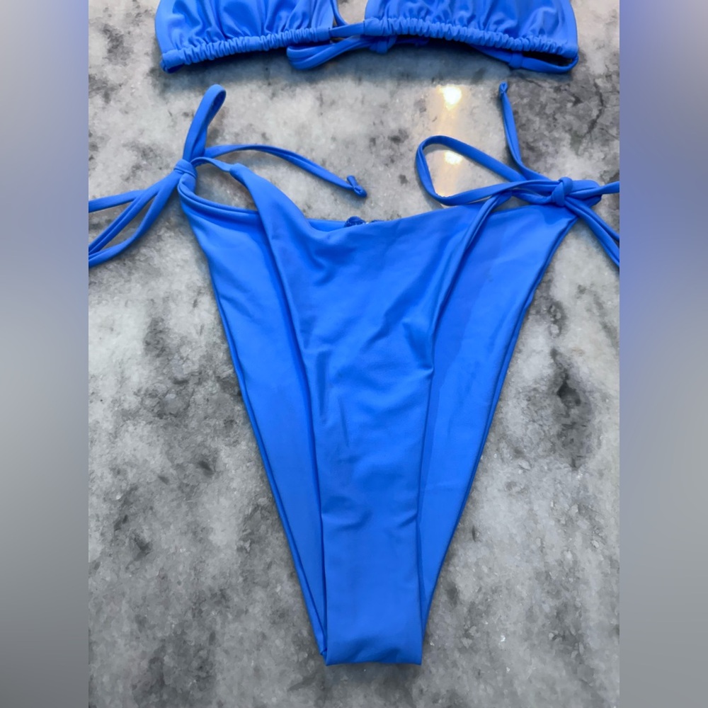Vibrant Blue Triangle String Bikini - Size Large-… - image 3